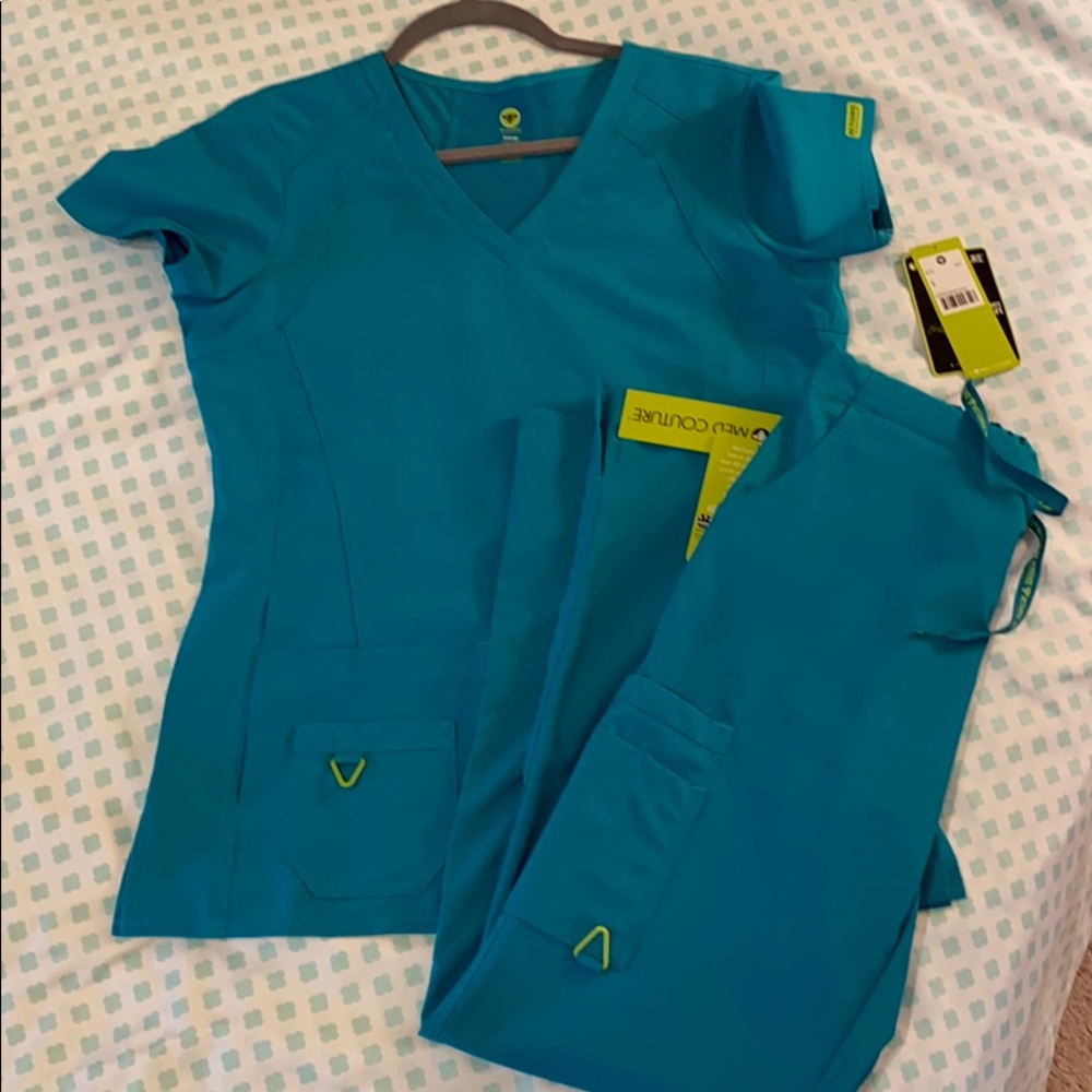 Med Couture Scrub Set NWT